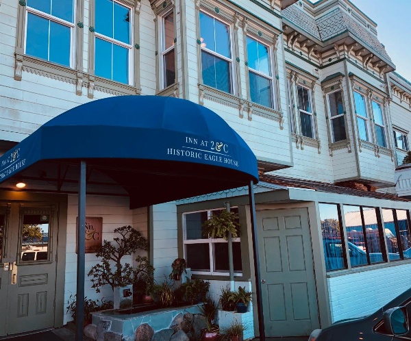 The Inn at 2nd & C image 7